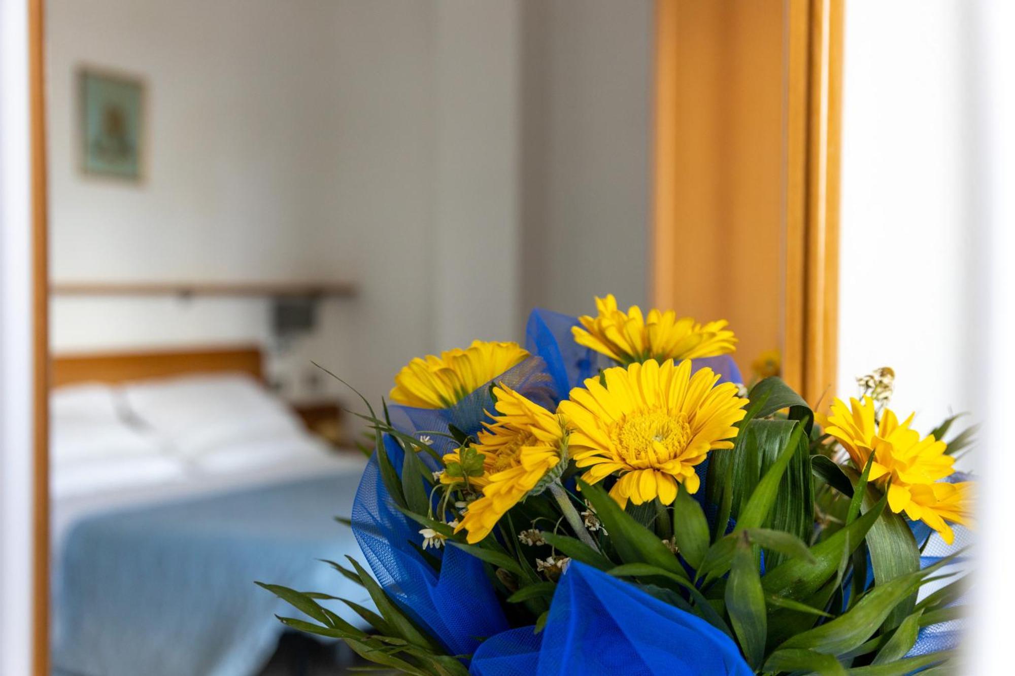Hotel Casadei Fano Kültér fotó
