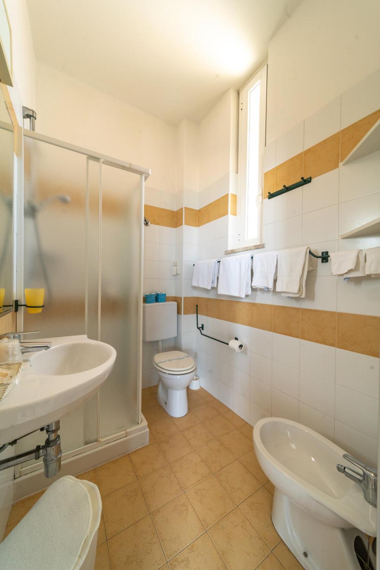 Hotel Casadei Fano Kültér fotó